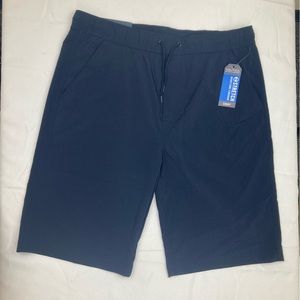 NWT Nautica Navy Blue Bermuda Jogger Shorts for Men, School Uniform size Large